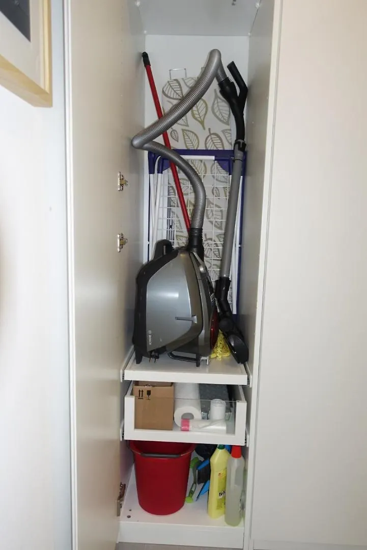 Waldblick - Neubau - Self-Check-In - Kein Verkehr - Am Wald - Parkplaetze Vor Tuer - Apartment Or Double Room Innsbruck