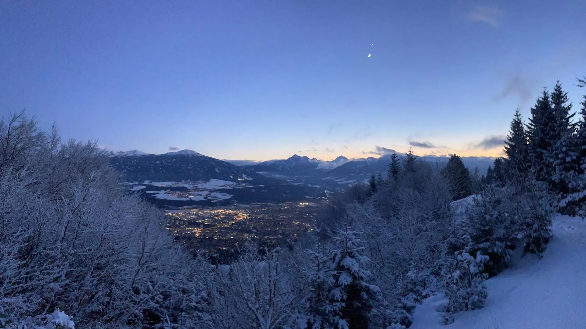 Waldblick - Neubau - Self-Check-In - Kein Verkehr - Am Wald - Parkplaetze Vor Tuer - Apartment Or Double Room Innsbruck Austria