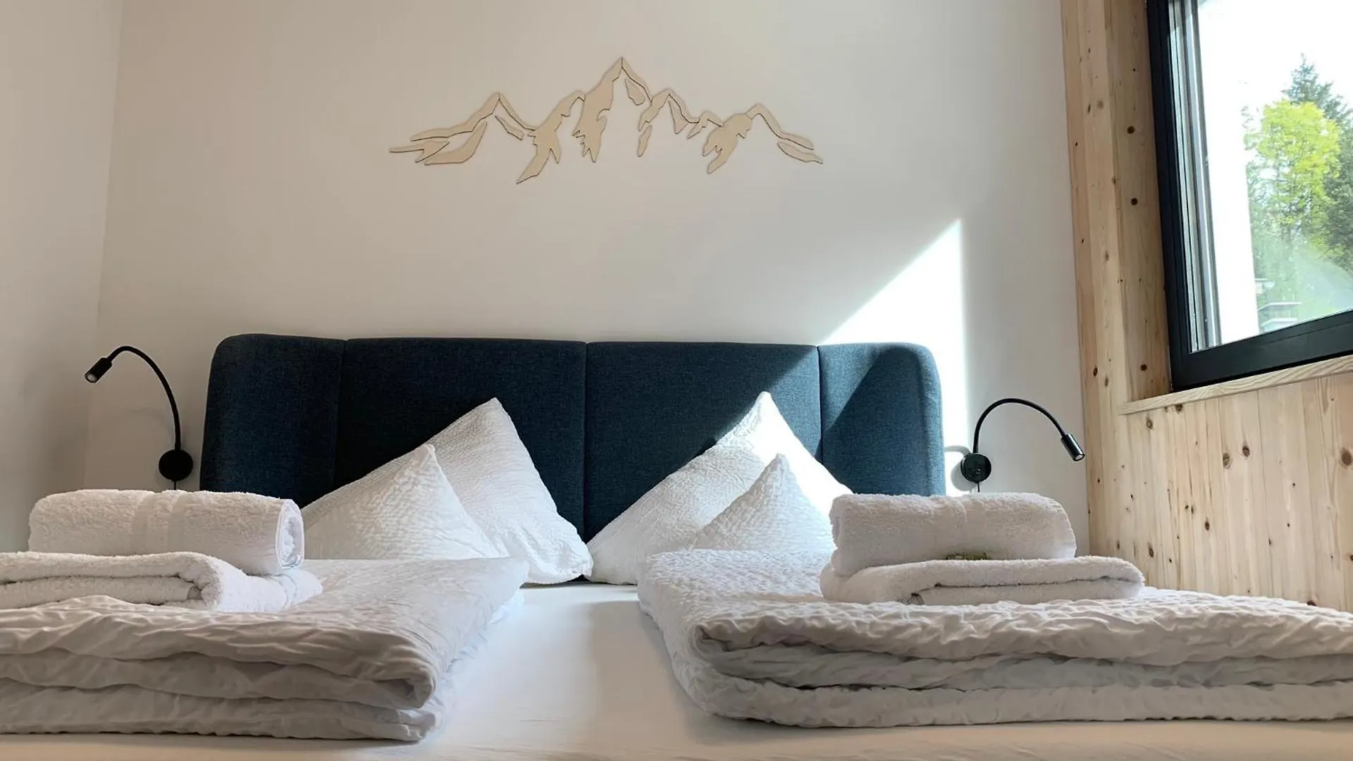 Waldblick - Neubau - Self-Check-In - Kein Verkehr - Am Wald - Parkplaetze Vor Tuer - Apartment Or Double Room Innsbruck Österreich